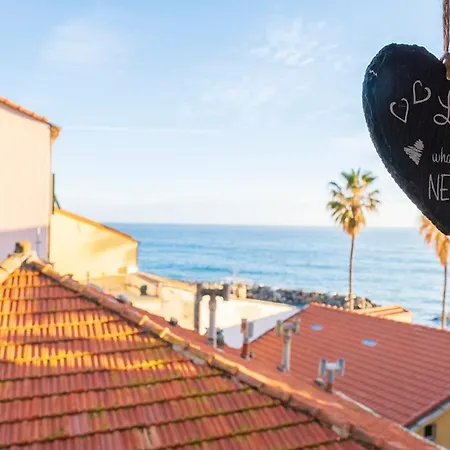 Baia Foce Apartment *