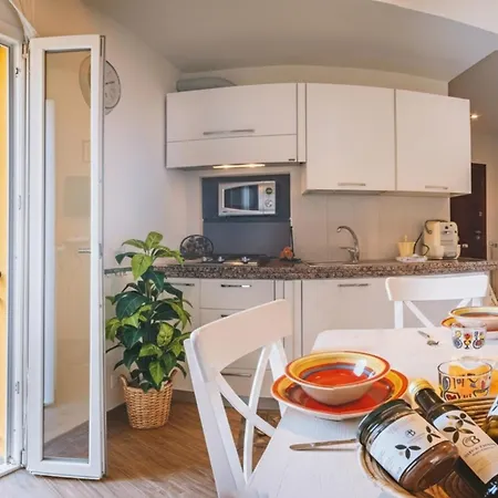 Baia Foce Apartment Imperia